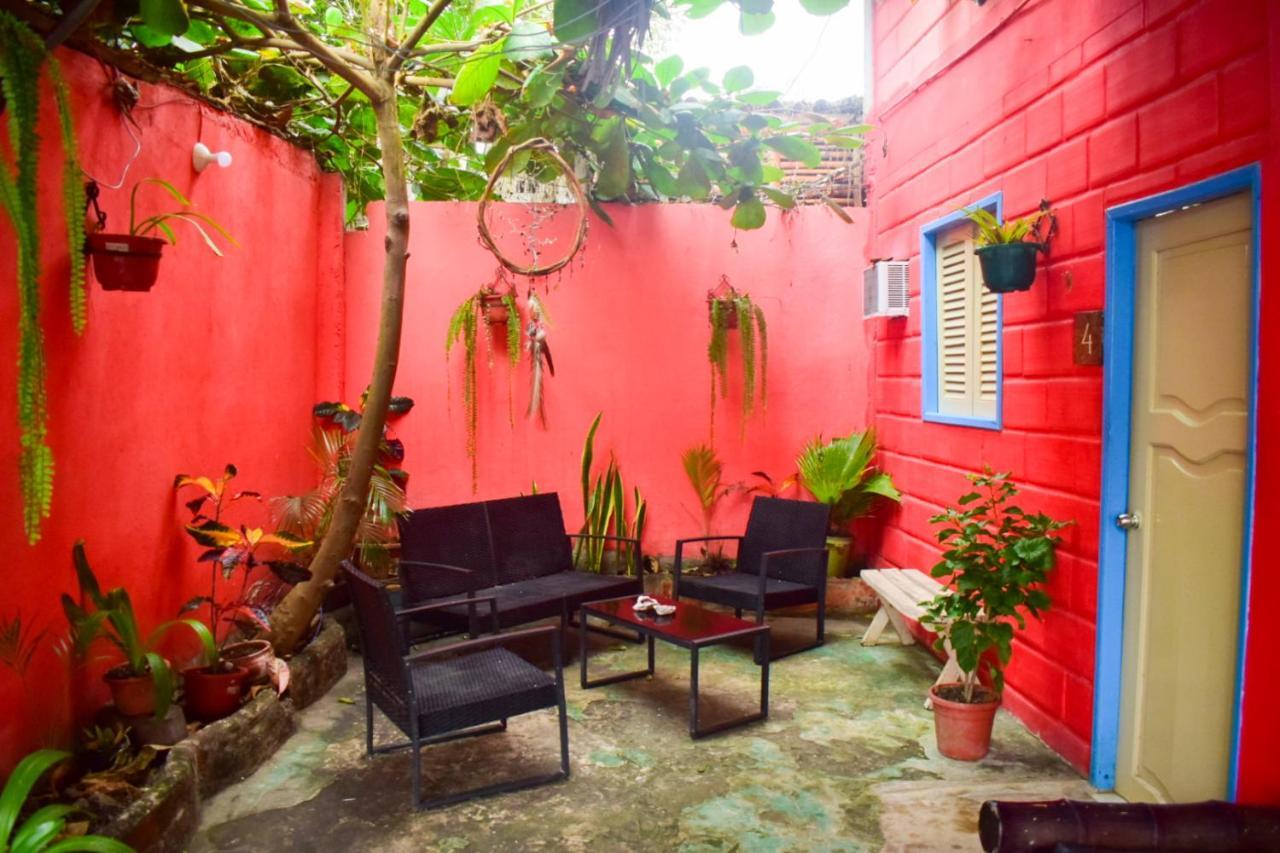 Arrecife Montanita Hostal Exterior photo